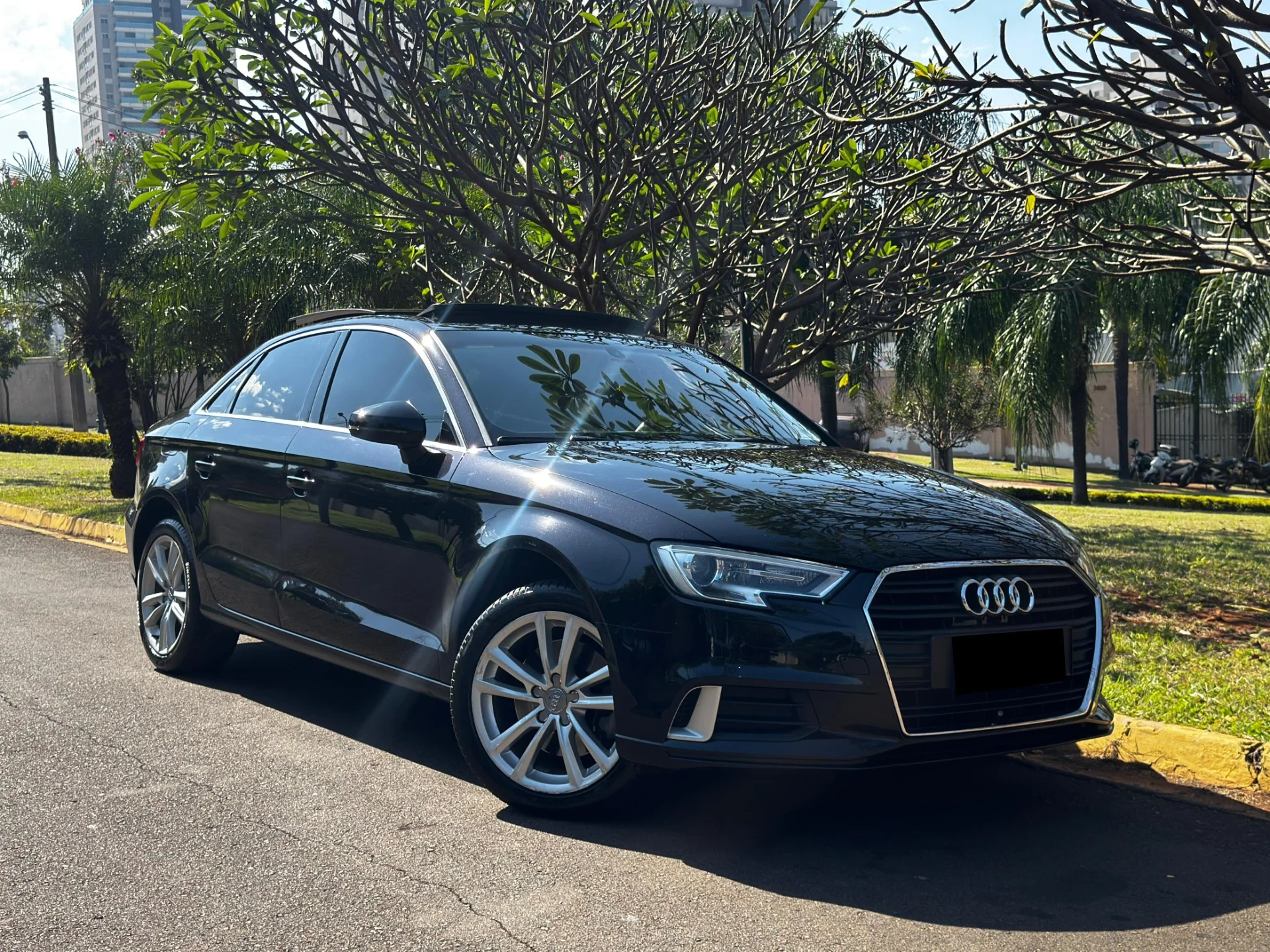 Audi  1.8 TFSI Sedan Ambition 16V 180cv Automático