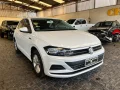 Clique para ver mais detalhes sobre VOLKSWAGEN POLO